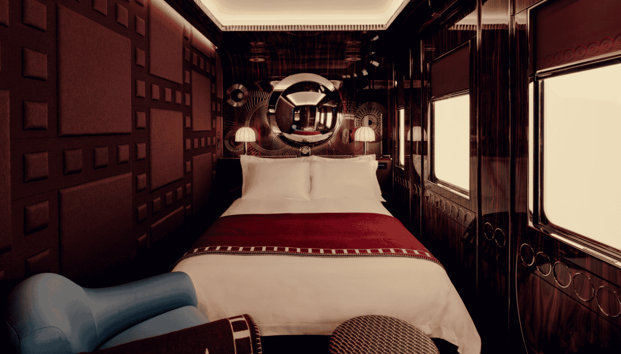 The Orient Express Returns in 2027: Luxury Vintage Train Is Reborn