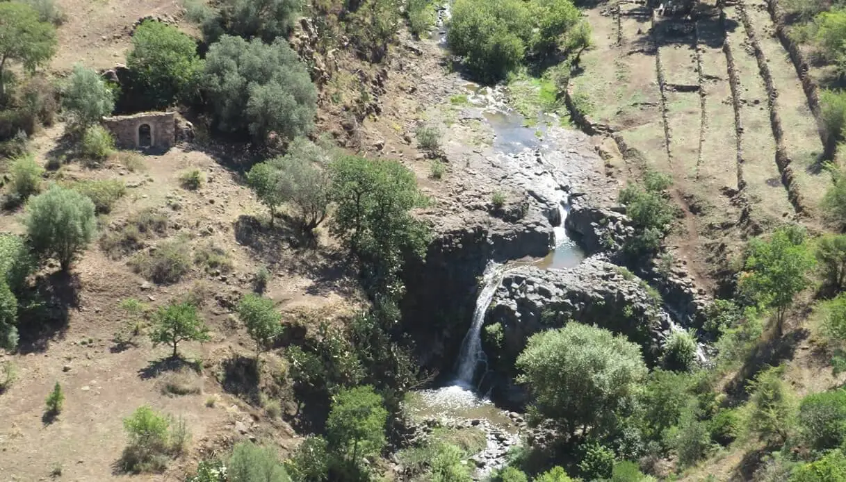 Five Hidden Waterfalls in the Heart of Sicily