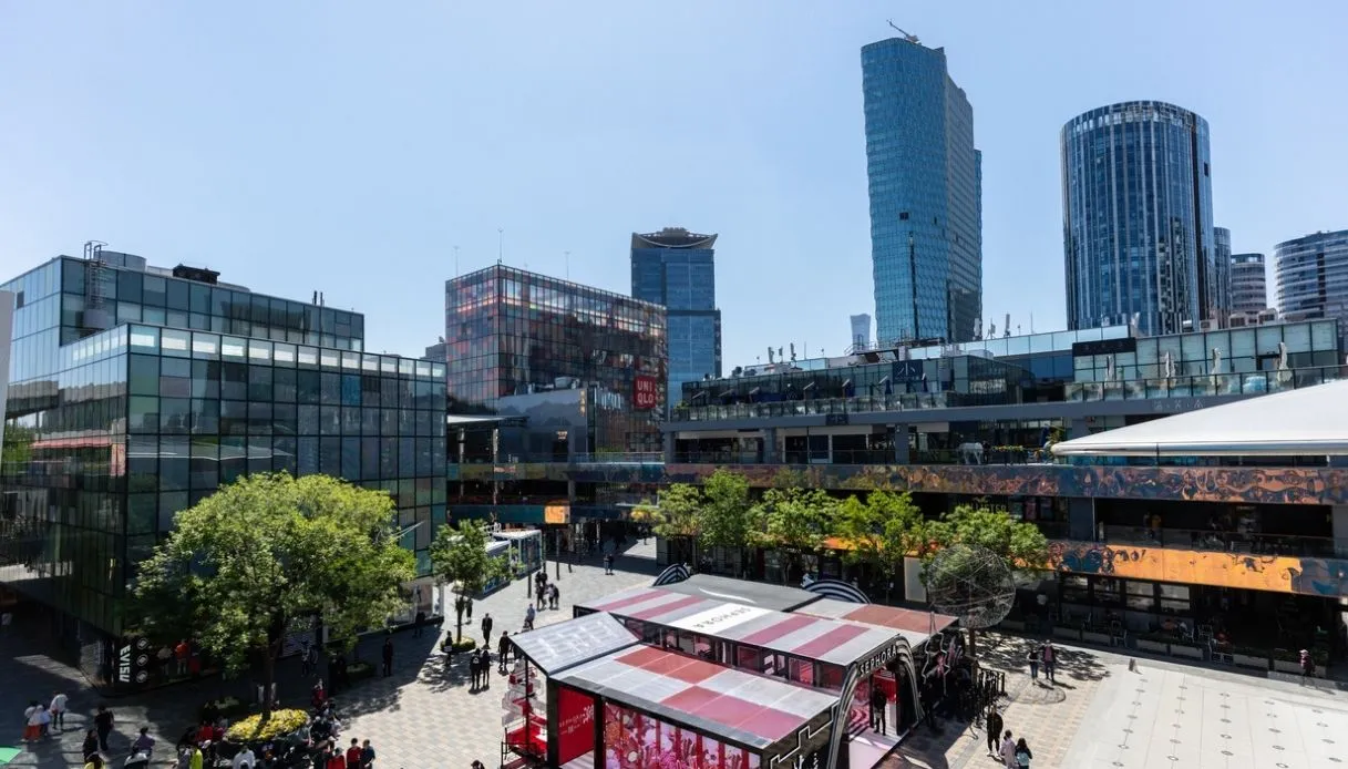 Sanlitun: Beijing’s Luxury District