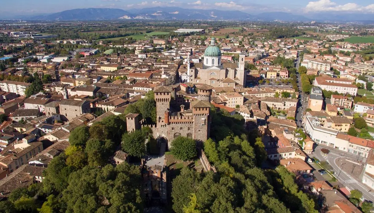 The 5 Most Incredible Places to Visit in August: Dream Destinations That Are Real
