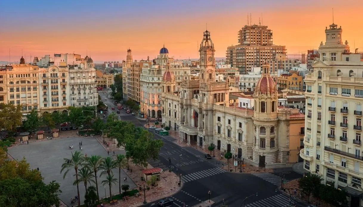 Beyond Valencia: 3 Destinations Reachable from Valencia with Vueling