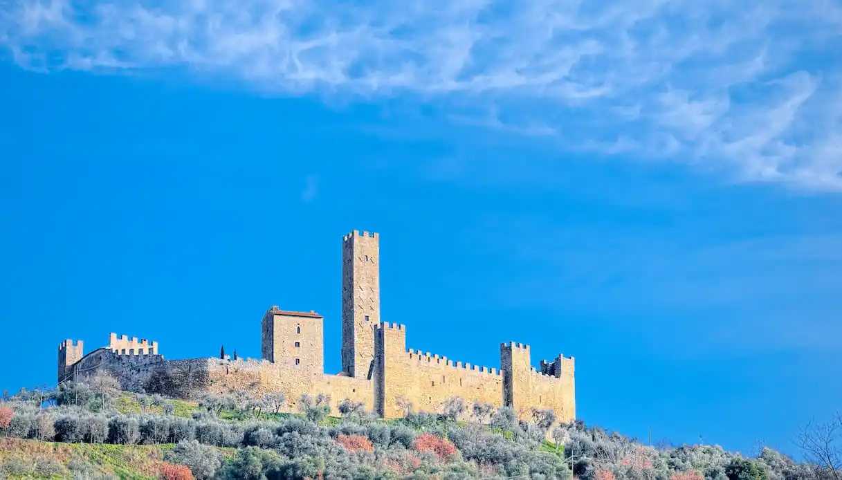 Montecchio Vesponi Castle: A Medieval Fortress in Tuscany