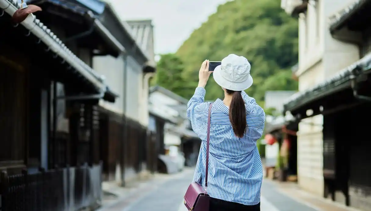 Tourists: The Best and Worst Travelers