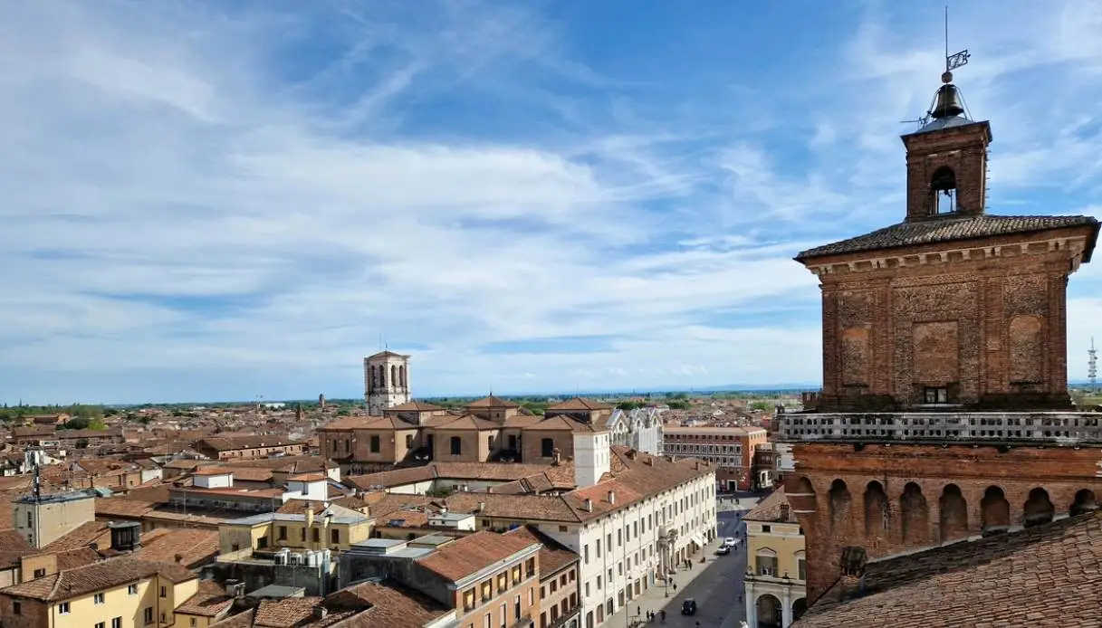 Ferrara Captures The Guardian: The Allure of the Slow Renaissance