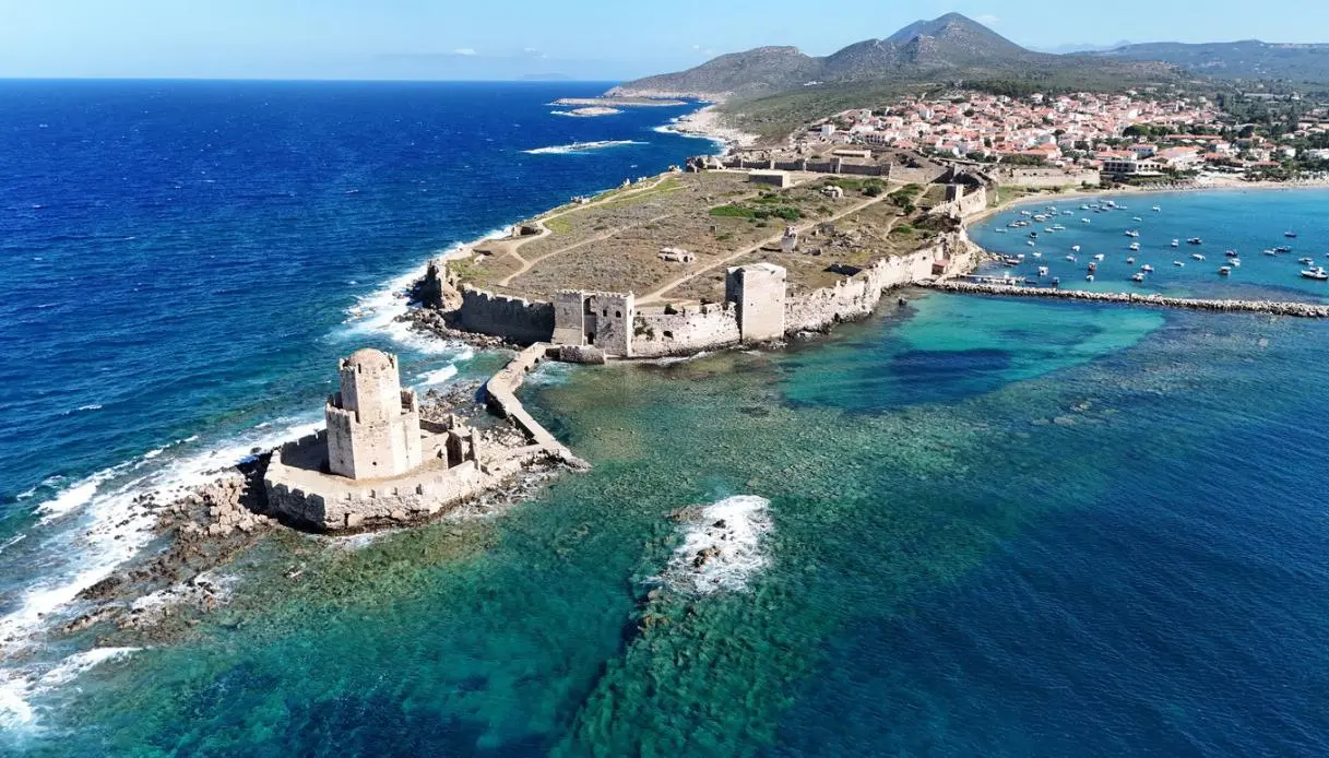 Methoni Castle: How to Visit the Eyes of the Mediterranean