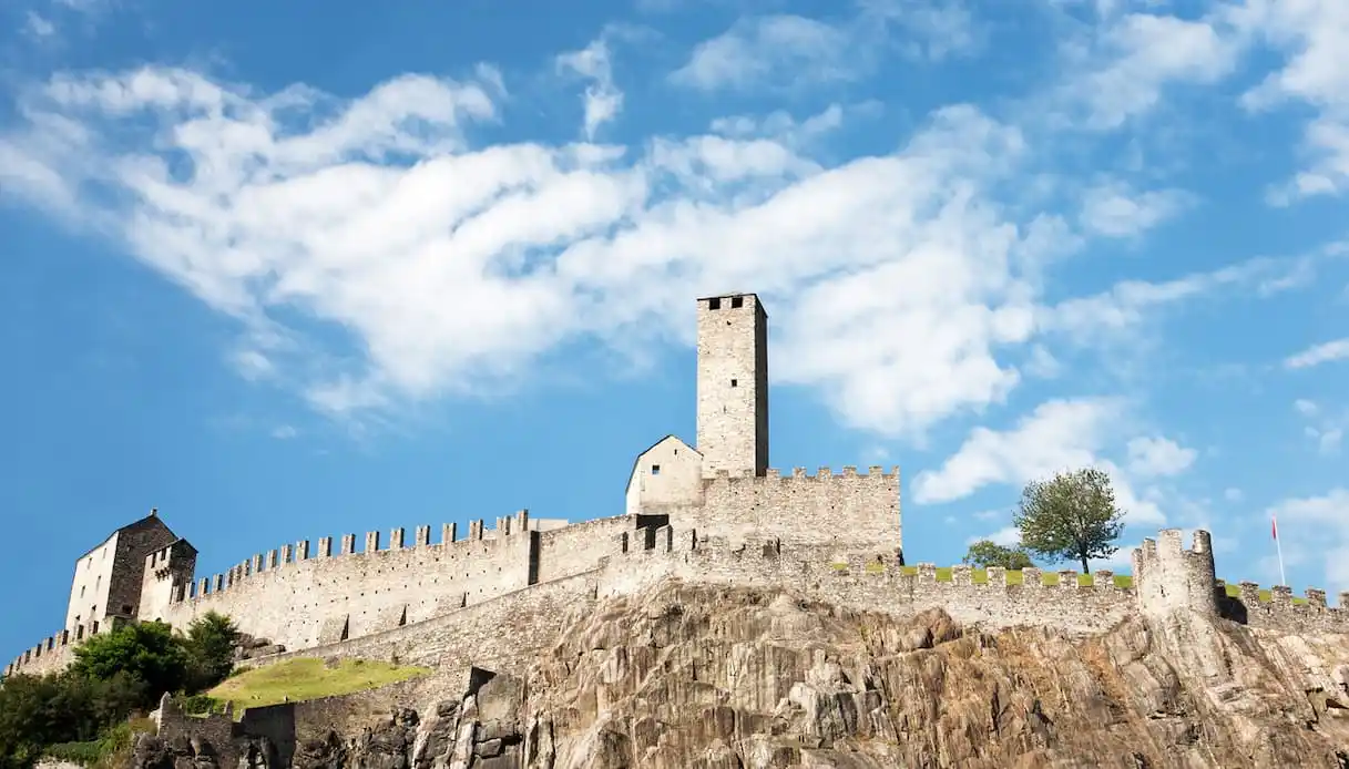 October 4: Swiss Castle Day, 32 Castles Open