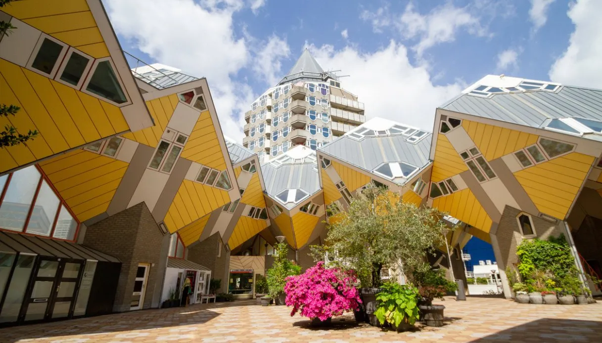 Kubuswoningen: Europe’s Cube-House District