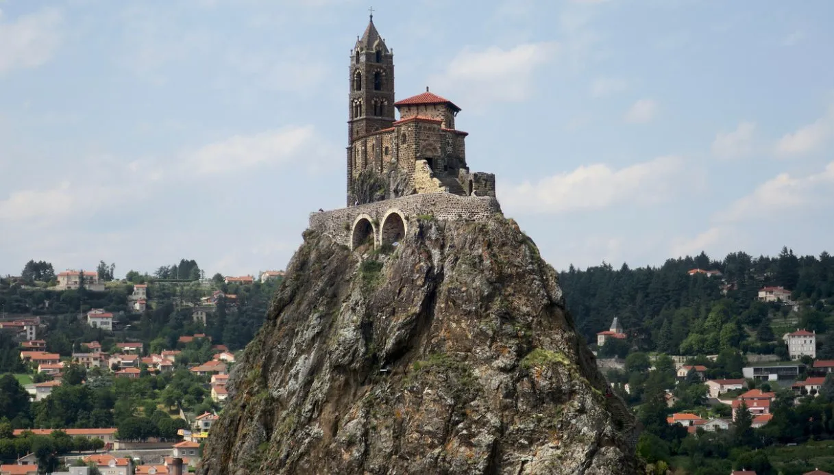 Chapel of Saint-Michel d’Aiguilhe Perched on a Sharp Rock